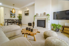 AR23- 3 bedroom apartment amazing views